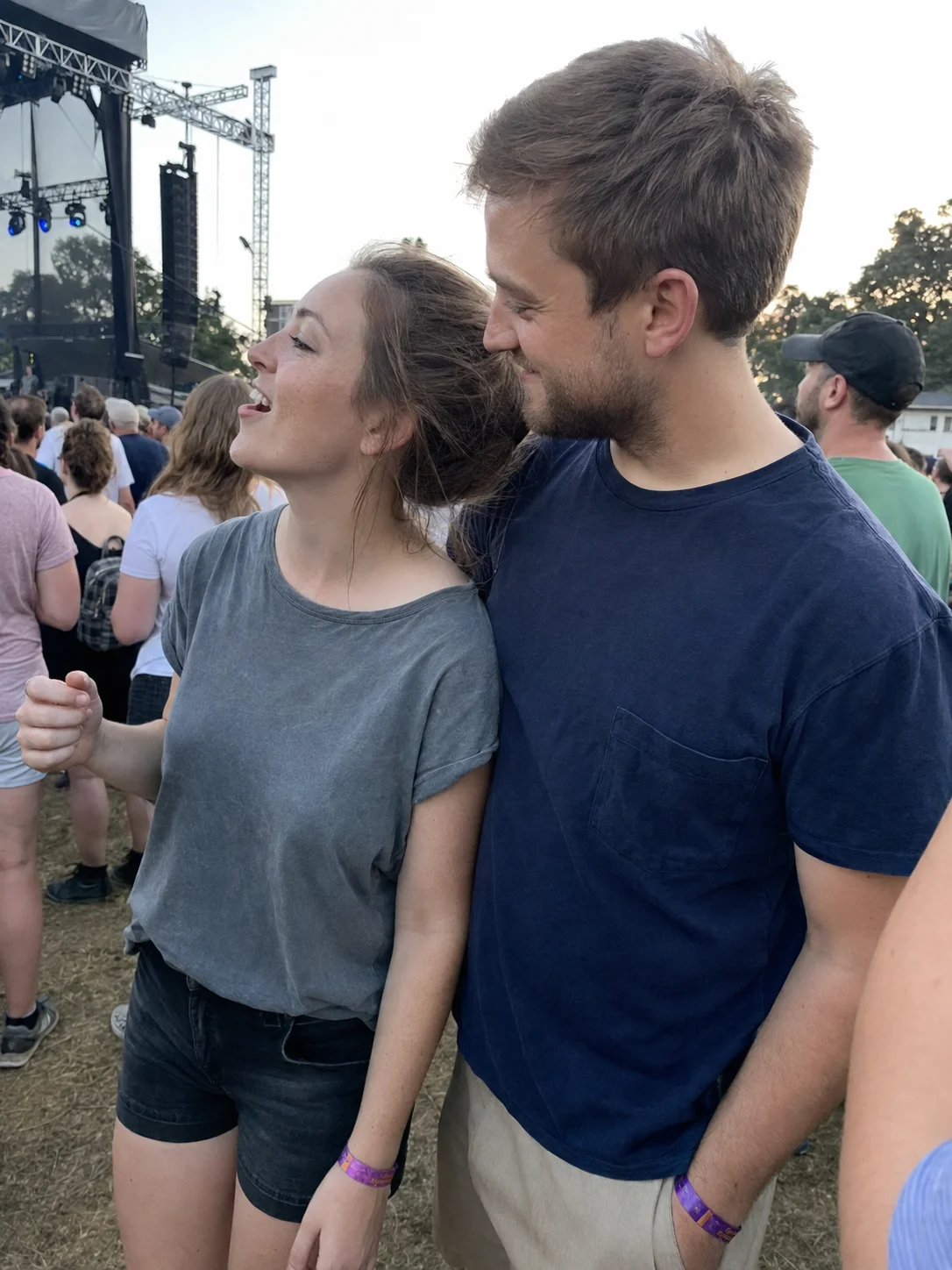 Euer erstes Festival: Euer Lieblingslied, Seite an Seite